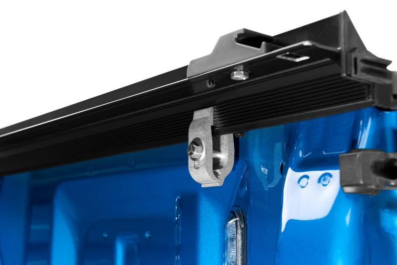 Lund Toyota Tundra (6ft. Bed) Genesis Roll Up Tonneau Cover - Black 11 Lund Toyota Tundra (6ft. Bed) Genesis Roll Up Tonneau Cover - Black - Image 9