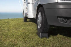Thule Park Levelers Black 13 Thule Park Levelers Black -Esptruck Shop 05613b6e7ce09c6215617b28e046fc28