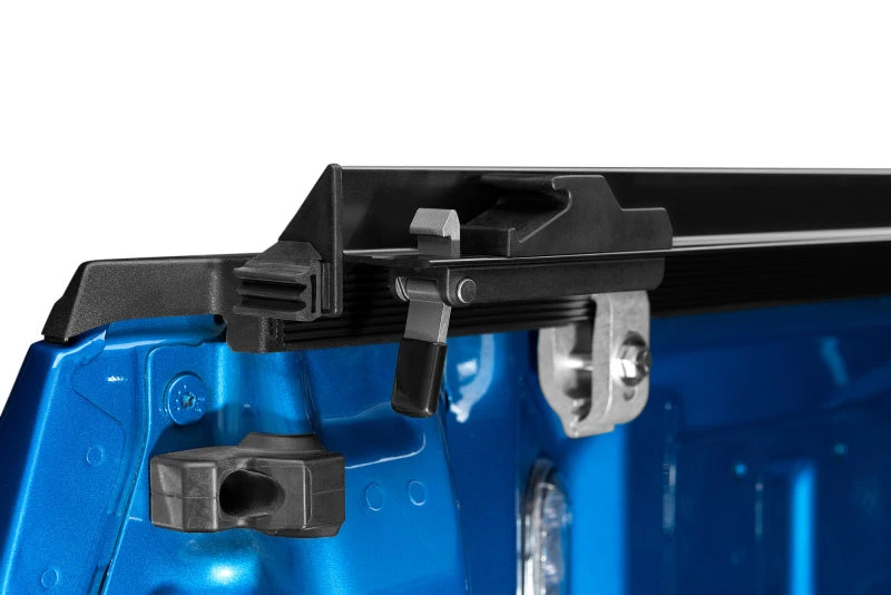 Lund Toyota Tundra (6ft. Bed) Genesis Roll Up Tonneau Cover - Black 12 Lund Toyota Tundra (6ft. Bed) Genesis Roll Up Tonneau Cover - Black - Image 10