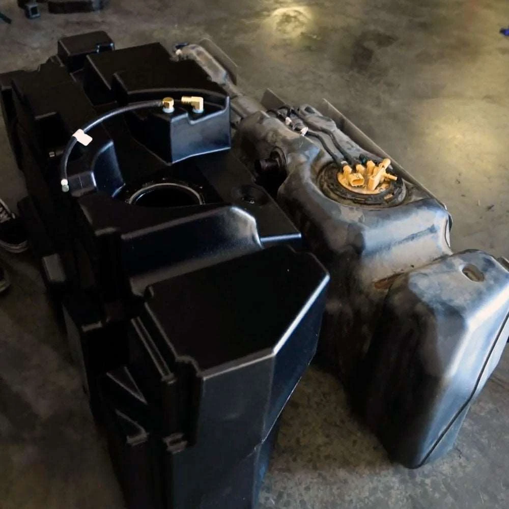 62 Gallon Replacement Fuel Tank For 2011+ GM Duramax 6.6L Crew Cab Short Bed S&B 10 62 Gallon Replacement Fuel Tank For 2011+ GM Duramax 6.6L Crew Cab Short Bed S&B - Image 8