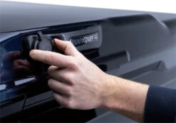 UnderCover Ford F-150 Ext/Crew Cab 6.5ft Elite LX Bed Cover - Race Red -Esptruck Shop 154a88edc1c1d0904eccd3075c40a025 b4253574 3471 477b 8750 483c01c1b7ca