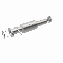 Magnaflow Conv DF 2009-2012 Highlander 2.7 L Underbody -Esptruck Shop 1e2c6baa43e175a3e9d52b37849a416a