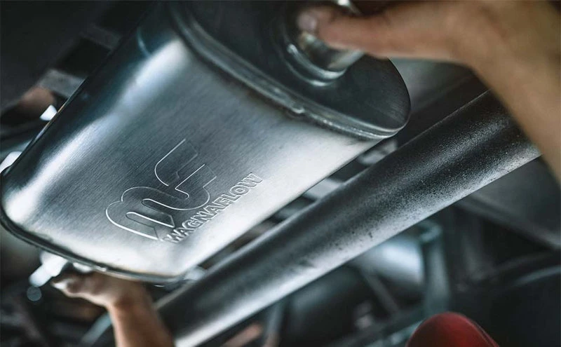 Magnaflow Smooth Trans 90D 4.00 SS 4 Magnaflow Smooth Trans 90D 4.00 SS - Image 2