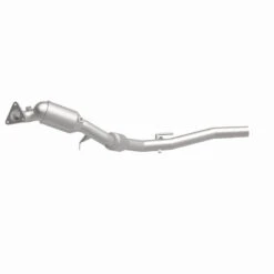 Magnaflow Conv DF 11-15 Volkswagen Touareg V6 3.6 OEM Underbody 29 Magnaflow Conv DF 11-15 Volkswagen Touareg V6 3.6 OEM Underbody -Esptruck Shop 20d4c0ca27b3d93c968a930f906a929a