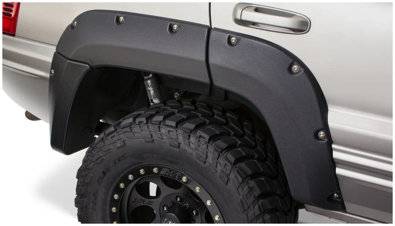 Bushwacker 99-04 Jeep Grand Cherokee Cutout Style Flares 4pc - Black 9 Bushwacker 99-04 Jeep Grand Cherokee Cutout Style Flares 4pc - Black - Image 7