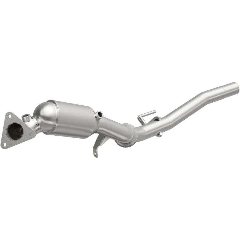Magnaflow Conv DF 11-15 Volkswagen Touareg V6 3.6 OEM Underbody 3 Magnaflow Conv DF 11-15 Volkswagen Touareg V6 3.6 OEM Underbody