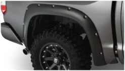 Bushwacker Toyota Tundra Fleetside Pocket Style Flares 2pc 66.7/78.7/97.6in Bed - Black