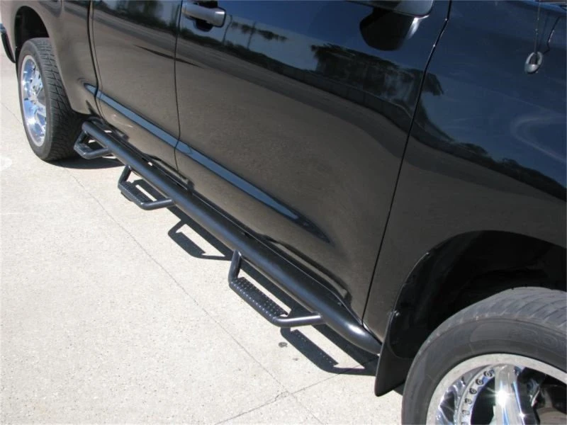 N-Fab Nerf Step 07-17 Toyota Tundra Double Cab 6.5ft Bed - Gloss Black - Bed Access - 3in 6 N-Fab Nerf Step 07-17 Toyota Tundra Double Cab 6.5ft Bed - Gloss Black - Bed Access - 3in - Image 4