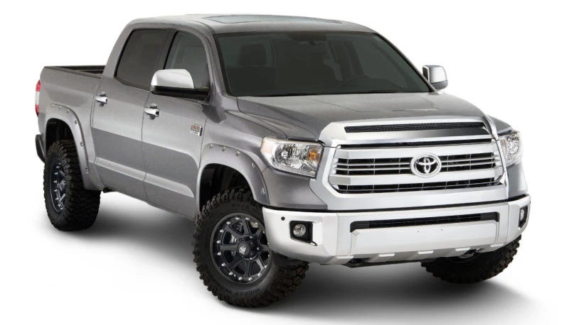 Bushwacker 16-18 Toyota Tundra Fleetside Pocket Style Flares 4pc 66.7/78.7/97.6in Bed - Silver Sky 5 Bushwacker 16-18 Toyota Tundra Fleetside Pocket Style Flares 4pc 66.7/78.7/97.6in Bed - Silver Sky - Image 3