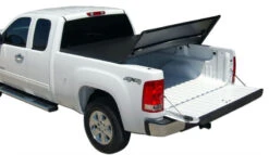 Tonno Pro 04-06 Toyota Tundra 6.3ft Fleetside Tonno Fold Tri-Fold Tonneau Cover -Esptruck Shop b78cbfbc0271da431ff2bfc6bb040c3b 54faa8c6 1a35 4db9 8a63 e738d1ba427d