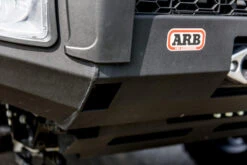 ARB Summit Combar Kit Textured Tundra 2014-17 ARB Fog Ii -Esptruck Shop b8389c72d12d4abb4aa62ec389850d0e