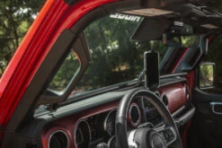 Rugged Ridge Jeep Wrangler/Gladiator (JL/JT) Dash Bar - Black