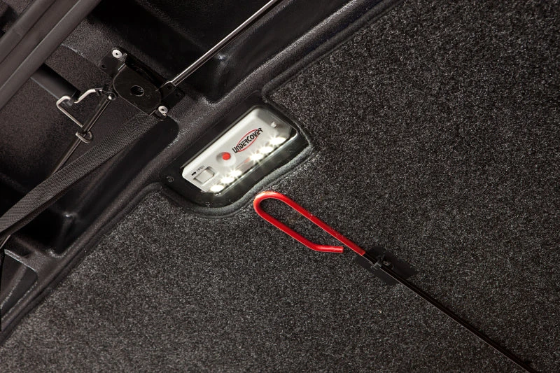 UnderCover Toyota Tacoma 5ft Elite LX Bed Cover - Blue Effect (Req Factory Deck Rails) 21 UnderCover Toyota Tacoma 5ft Elite LX Bed Cover - Blue Effect (Req Factory Deck Rails) - Image 19