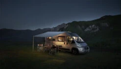 Thule LED Strip 4m - Red -Esptruck Shop c613fd8d7167073a07a213ca38f051f4