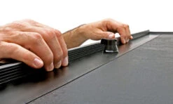 Roll-N-Lock Ford Ranger 61in M-Series Retractable Tonneau Cover -Esptruck Shop caebed0f09d3c55c645bf3c38406e782 208d474d d3a8 418d 95b6 2047ae07b135