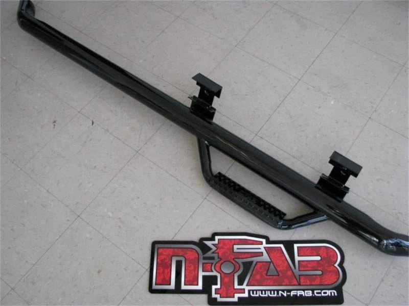 N-Fab Nerf Step 17-18 Ford F-250/F-350 Regular Cab - Tex. Black - Cab Length - 3in 4 N-Fab Nerf Step 17-18 Ford F-250/F-350 Regular Cab - Tex. Black - Cab Length - 3in - Image 2