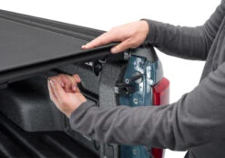 BAK 4.5ft Revolver X4s - 80324 -Esptruck Shop dcd2ac0e433a9021487f78356eab2130