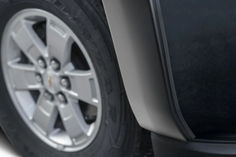 Husky Liners 15-20 Chevrolet Colorado (Excl. ZR2) Fender Flares 4pc - Black 5 Husky Liners 15-20 Chevrolet Colorado (Excl. ZR2) Fender Flares 4pc - Black - Image 3