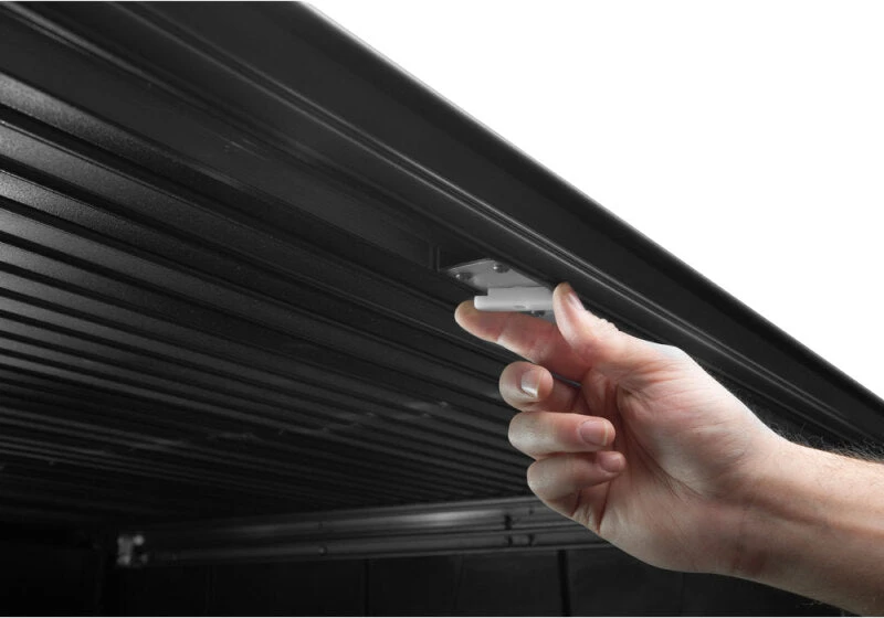 Retrax 22-23 Ford Maverick EQ Electric Retractable Tonneau Cover W/T-Slot Rails 20 Retrax 22-23 Ford Maverick EQ Electric Retractable Tonneau Cover W/T-Slot Rails - Image 18