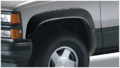 Bushwacker 88-99 Chevy C1500 Extend-A-Fender Style Flares 2pc - Black -Esptruck Shop fbd8a1758f5cd53cb50c2bca63e6ad80