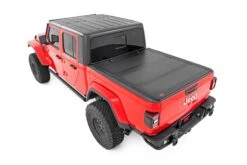 Hard Tri-Fold Flip Up Bed Cover - 5' Bed - Jeep Gladiator JT (20-23) -Esptruck Shop gladiator flip3